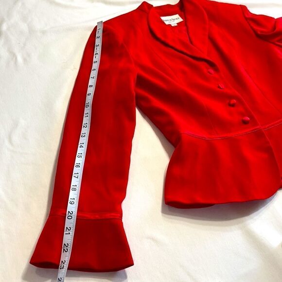 Danny & Nicole Red Peplum Blazer & Skirt Set Size 6 - Picture 15 of 16
